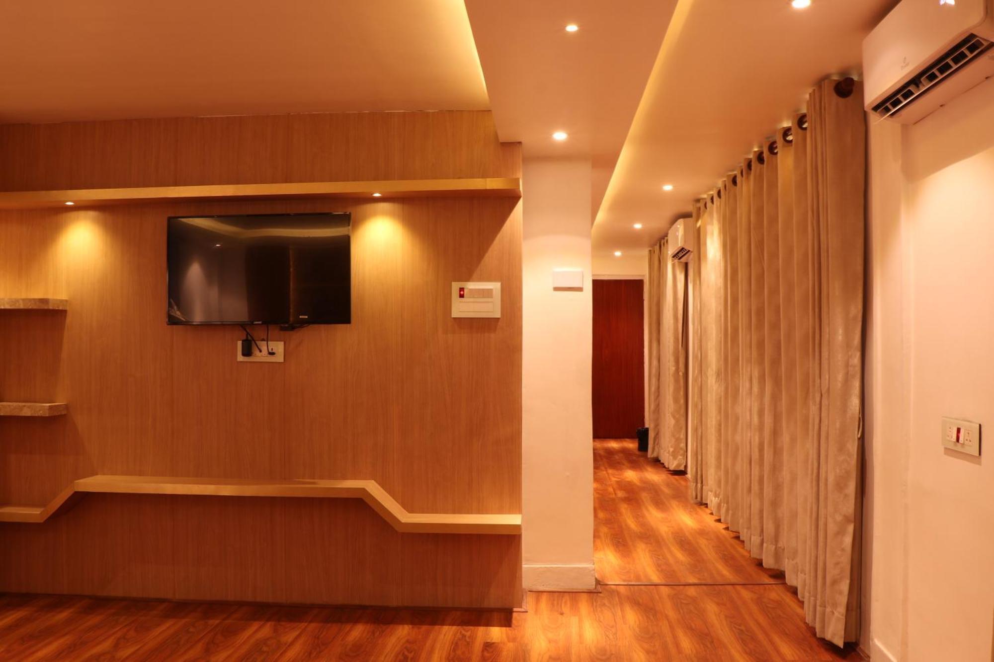 Hotel Elegant Kathmandu Inn Экстерьер фото