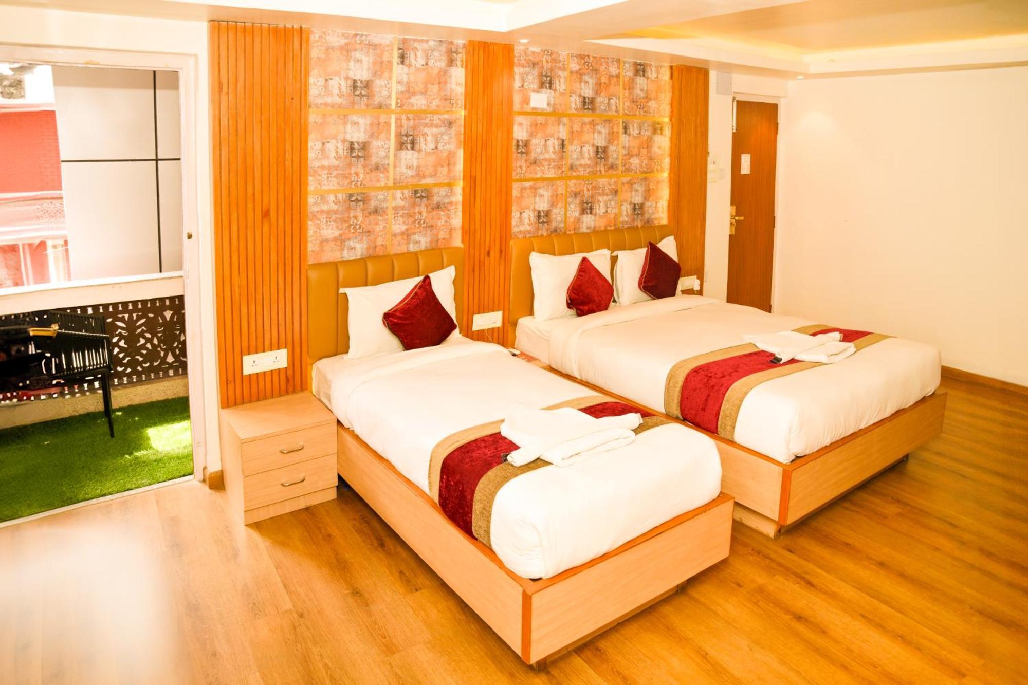 Hotel Elegant Kathmandu Inn Экстерьер фото
